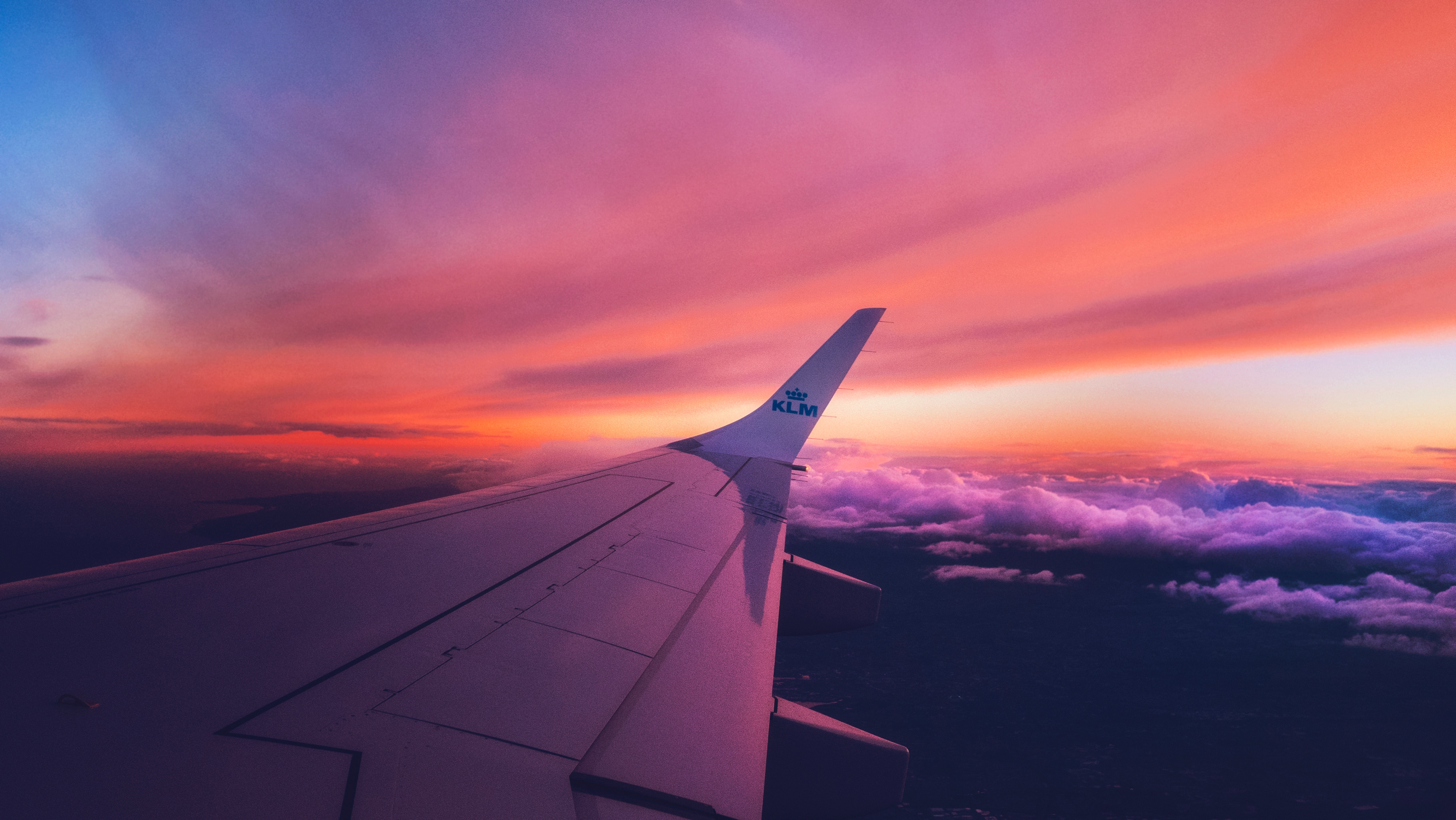 vincent-versluis-240048-unsplash